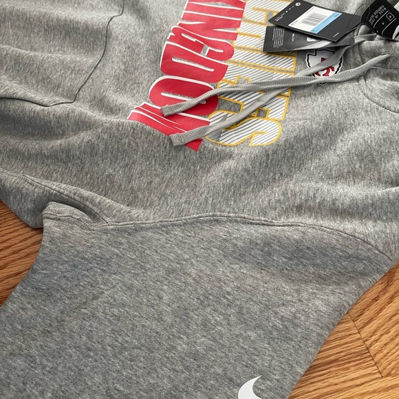 NWT Nike Gray Chiefs Kingdom Hoodie Size Medium - Picture 7 of 7